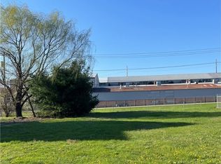 Griffith Ave SW, Massillon, OH 44647