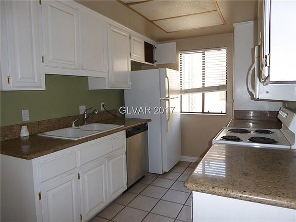 2nd image of 4320 Gannet Cir Unit 120