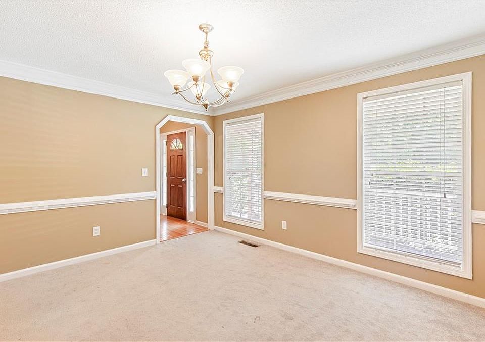 1st image of 178 Hunters Mill Dr