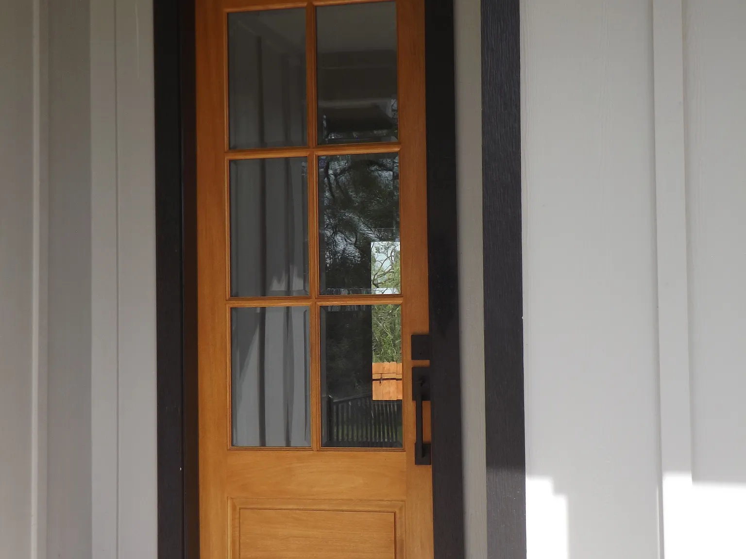 3 bed, 2.5 bath, 1721 sqft, $1,995 — Photo 2