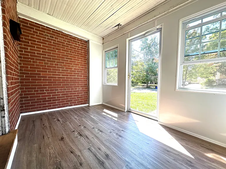 815 Violet Pl — Photo 3