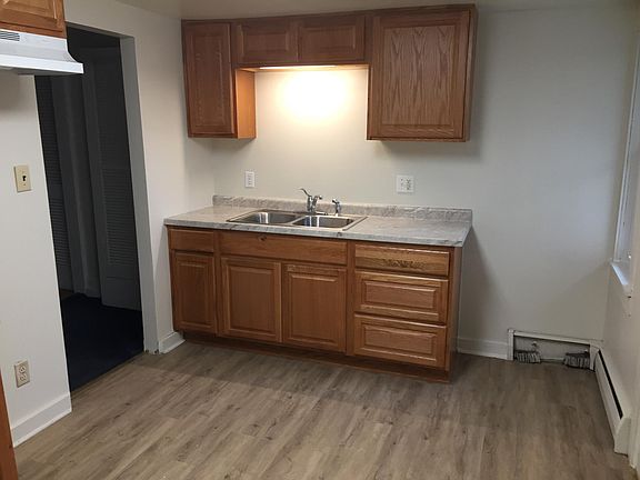 4th image of 510 N Genesee St #1-N