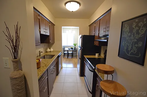 121 Grove St #3 Photo 1