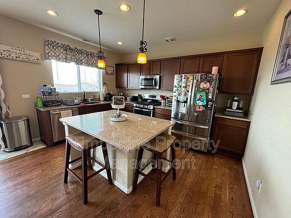 5th image of 10047 Antler Creek Dr