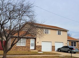2800 Brookside Ave, Waukegan, IL 60085