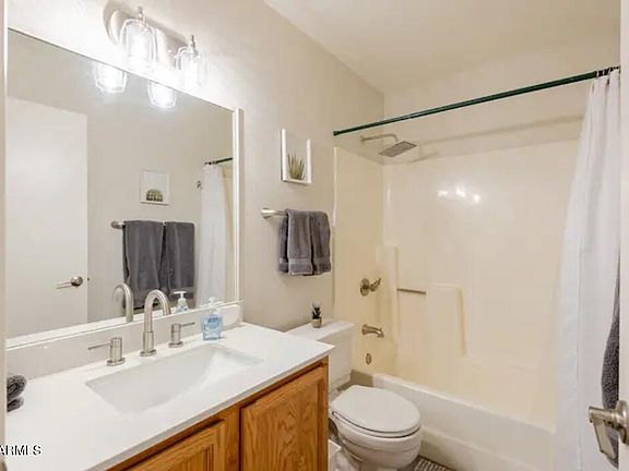 5th image of 16242-246 N 18TH Place