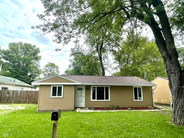 1704 S Lindell Dr, Yorktown, IN 47396