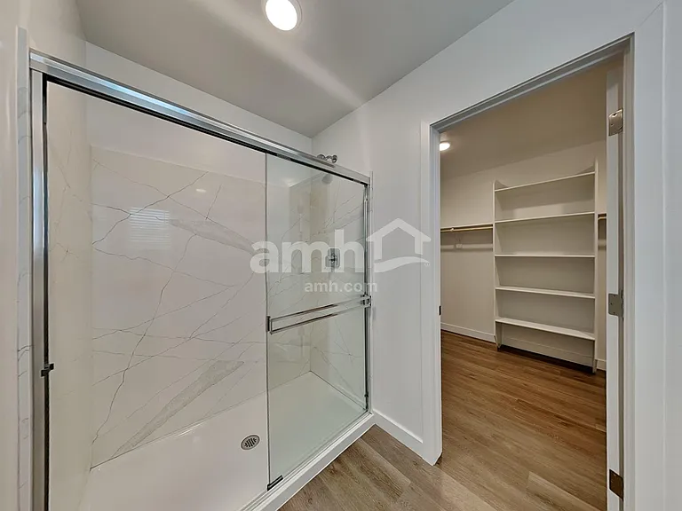 9737 W Luxton Ln — Photo 10