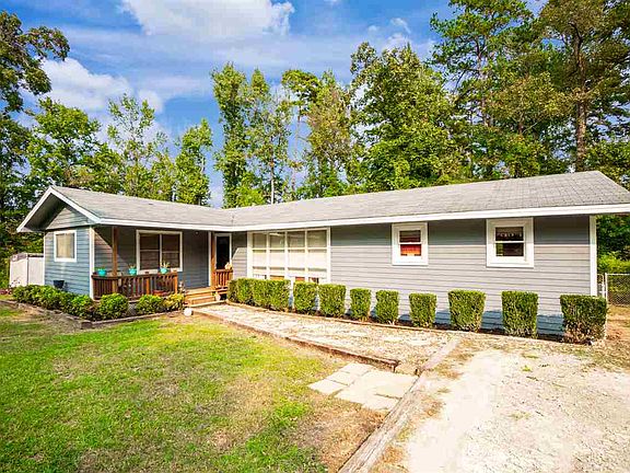 2nd image of 167 Wintergreen Dr