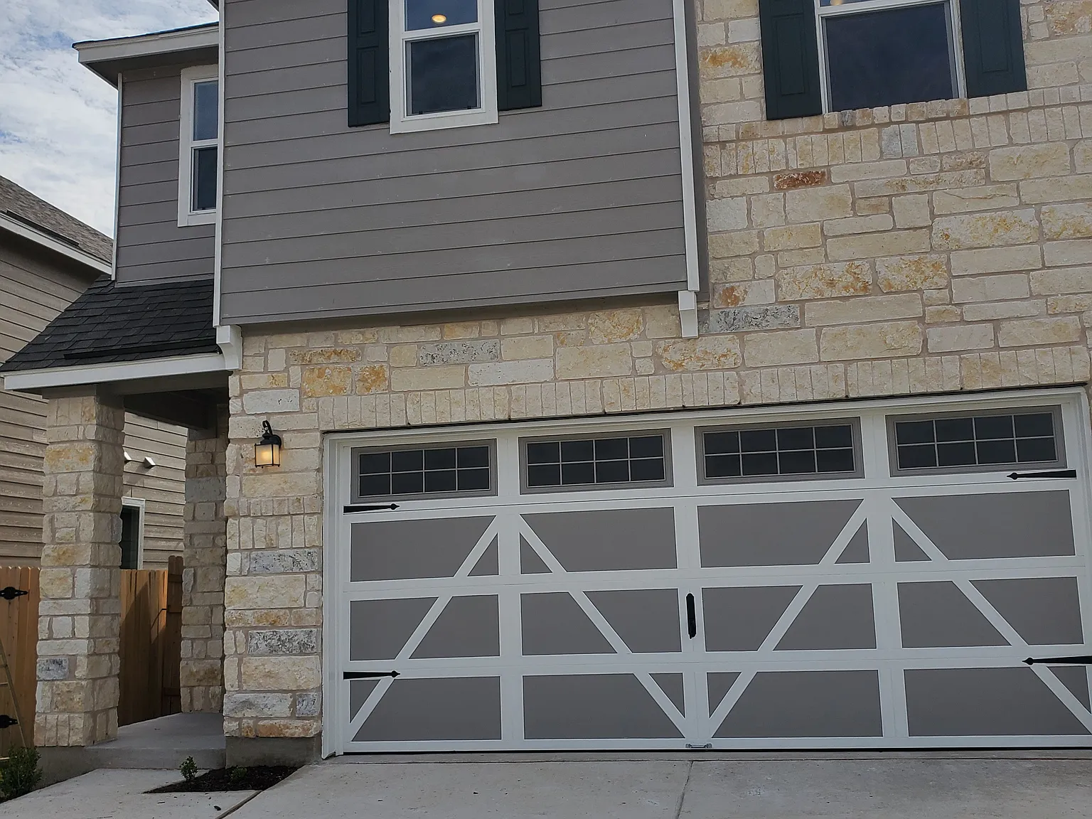 Loganberry Dr, Georgetown — Photo 1