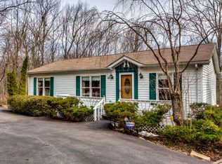 38 Brunswick Dr, Mount Pocono, PA 18344