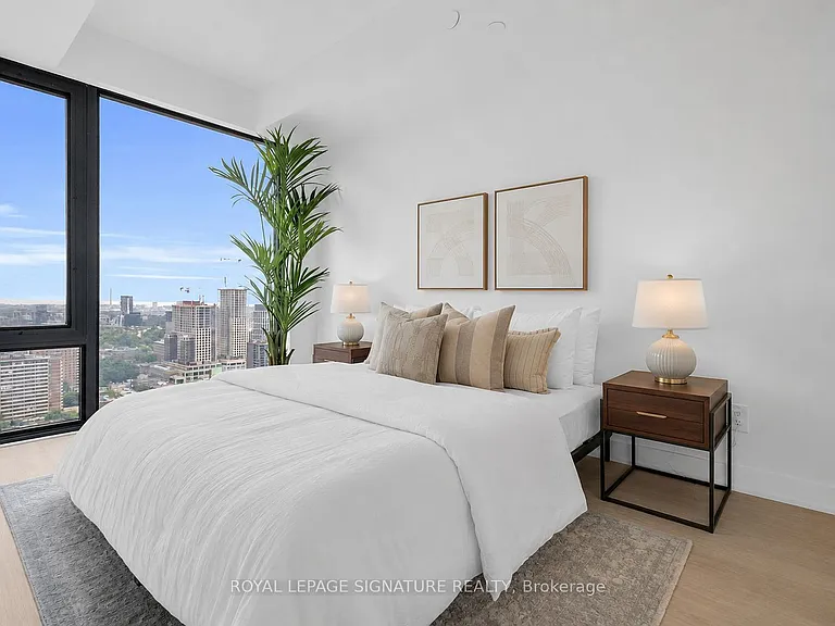 47 Mutual St #3006 — Photo 4