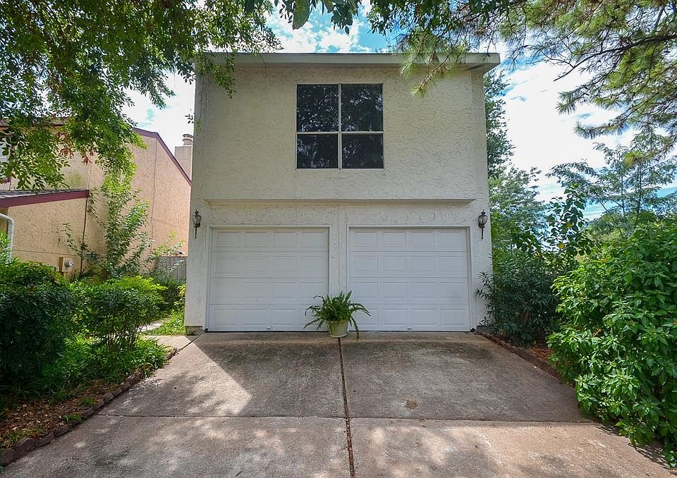 1st image of 10265 Sunwood Dr