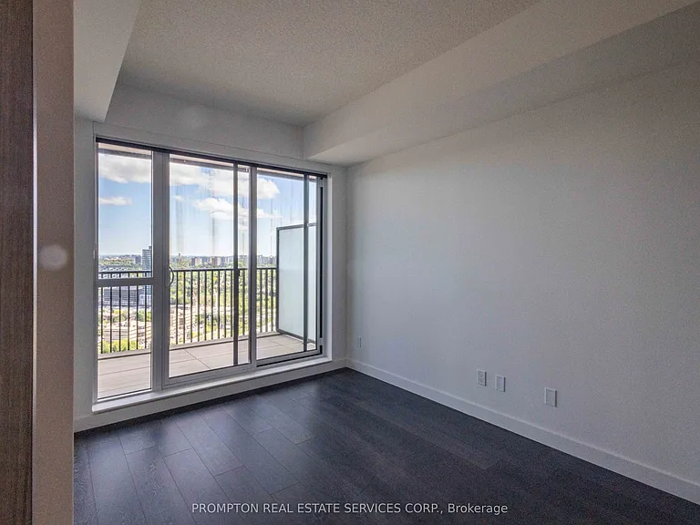 18 Esther Shiner Blvd #2805 — Photo 30