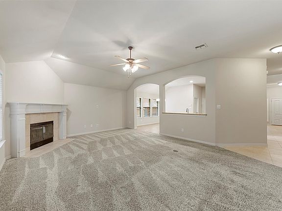 5th image of 2815A Madison Dr