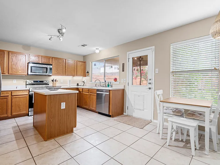 3600 Diamond Ranch Rd — Photo 5