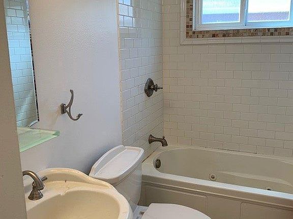 2nd image of 1160 Cayetano Dr