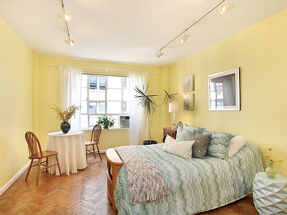 5th image of 47 E 87th St #8-A