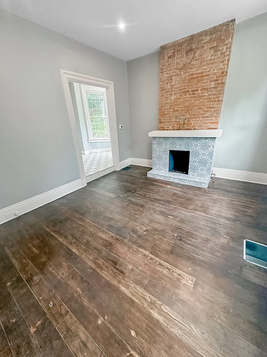Building Photo - 435 Collins Ave #1