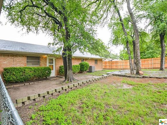 2nd image of 1311 Forest Dr