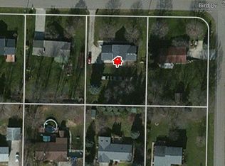 3112 Bird Dr, Ravenna, OH 44266