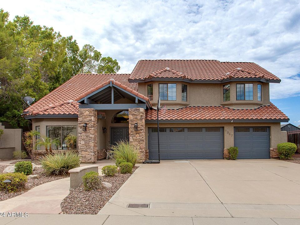 1st image of 1067 E SEMINOLE Drive