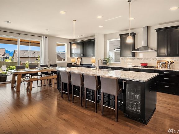 4th image of 9114 Satterlee Ave SE