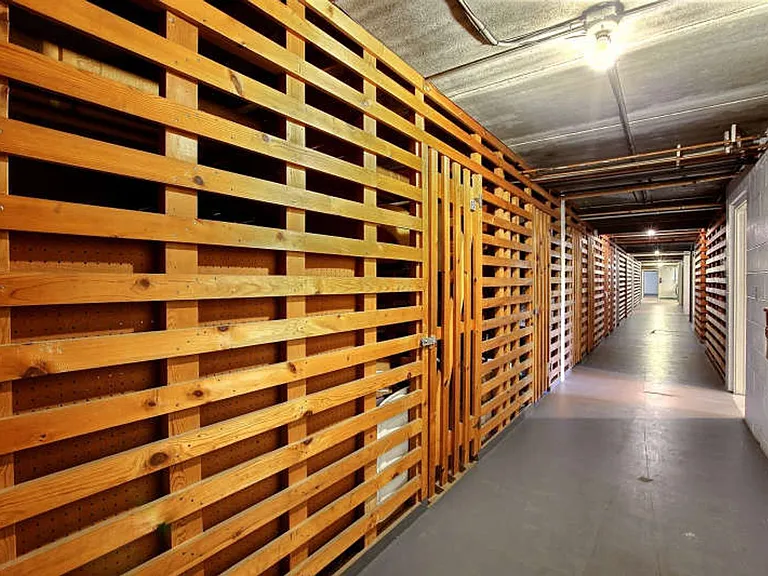 914 Grand Ave — Photo 24