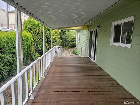 4th image of 7300 32nd Ave NE Trailer 17