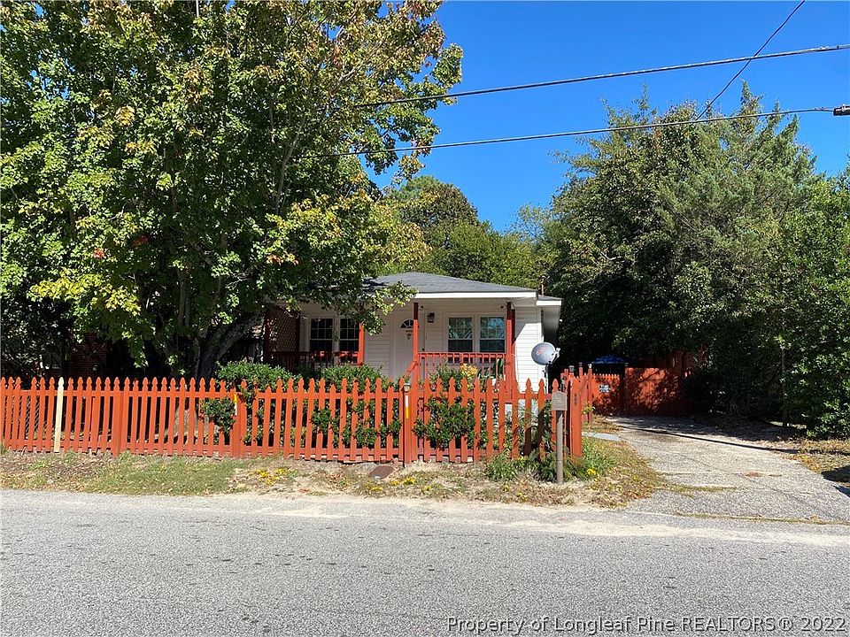 119 S 5th St, Spring Lake, NC 28390 Zillow