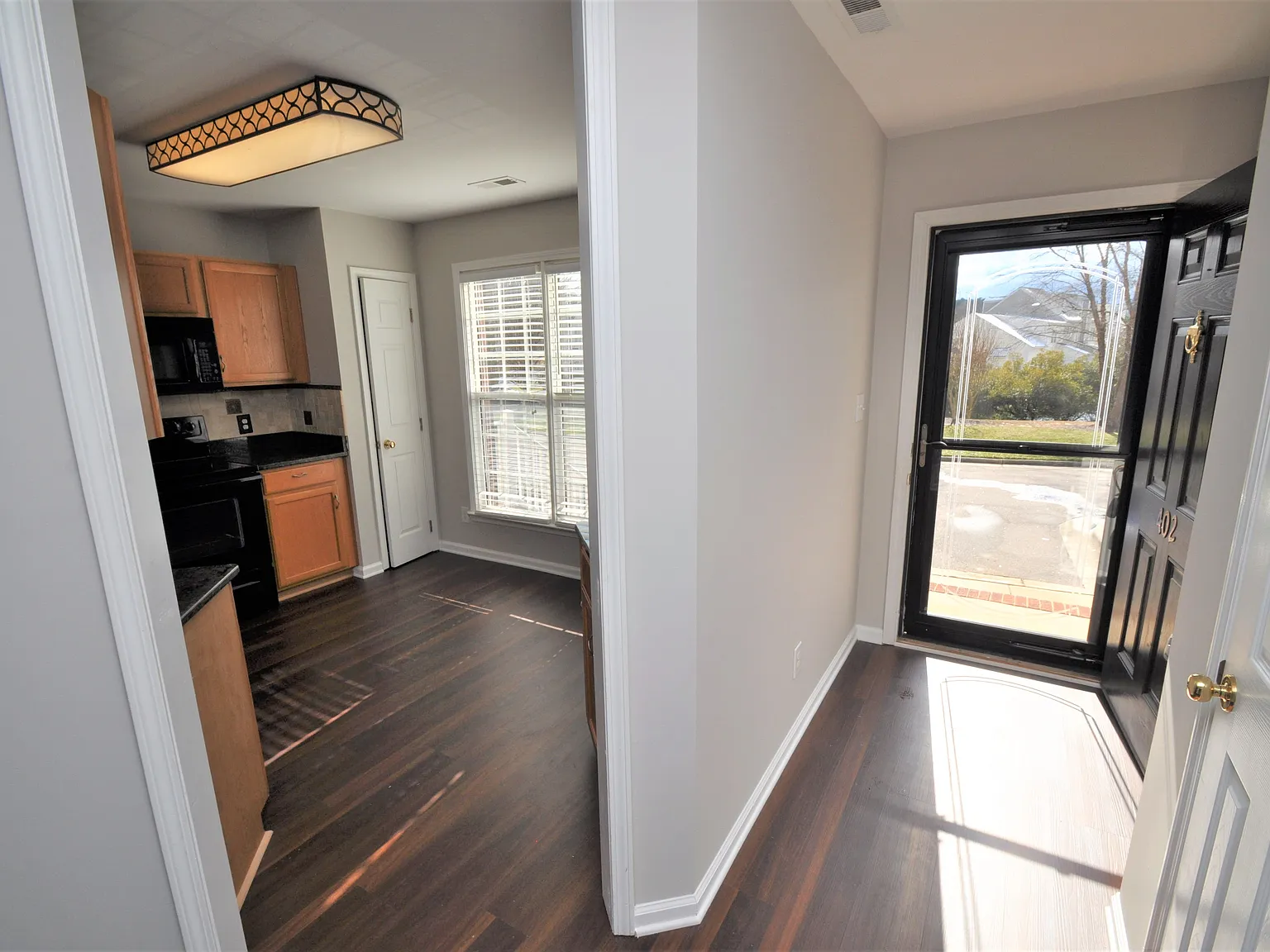 Immaculate Apex Townhome Available Immediately — Photo 2