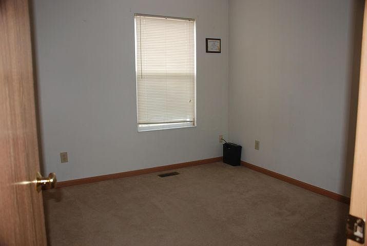 2nd image of 1059 Schauer Dr