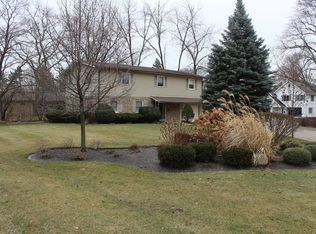1405 Hazel Ave, Deerfield, IL 60015