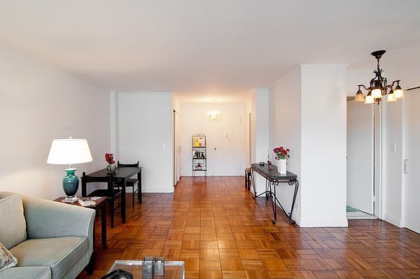 2nd image of 200 E 27th St APT 10M