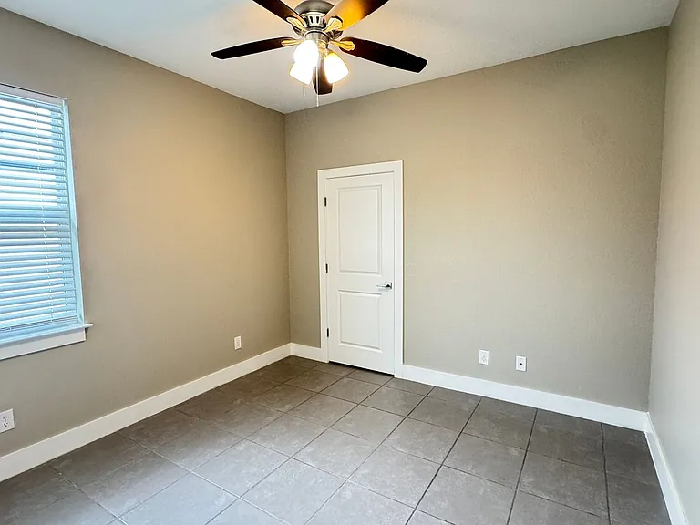 118 Lily Ln — Photo 19