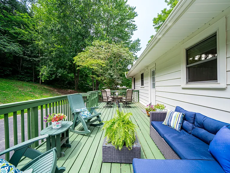 Deck