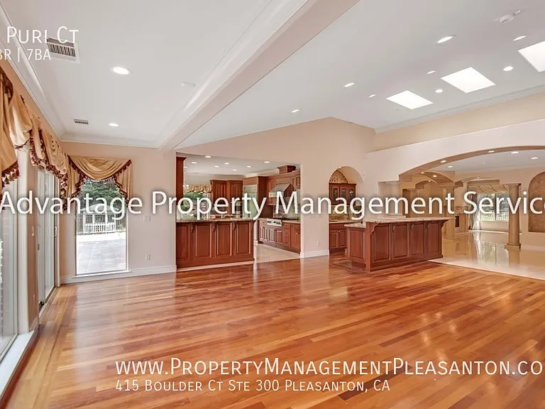 1 Puri Ct — Photo 10