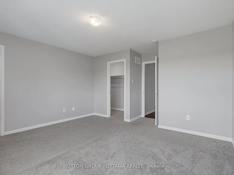 196 Jardiniere St — Photo 14