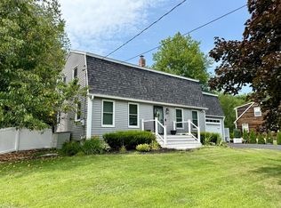 50 Buttonwood Rd, South Berwick, ME 03908