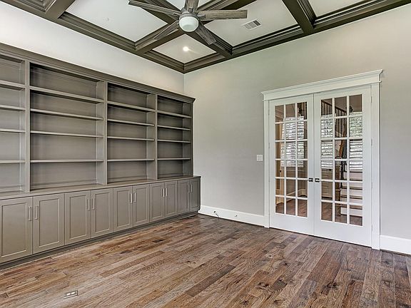 5th image of 325 Bunker Hill Rd