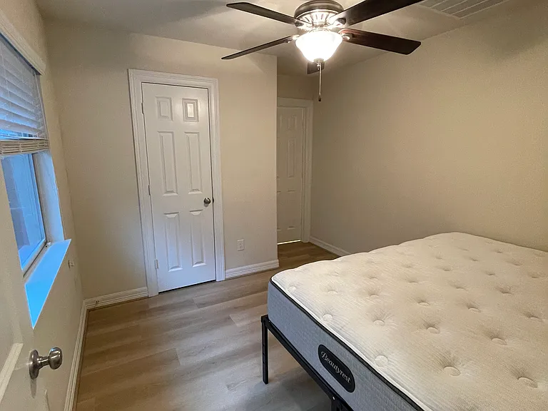 2707 Shadybrook Meadow Dr — Photo 12
