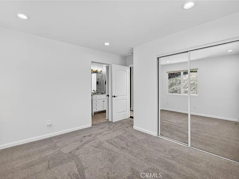 58 Eastfield Dr — Photo 22