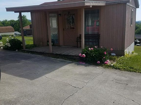 5th image of 412 Ravenwood Dr