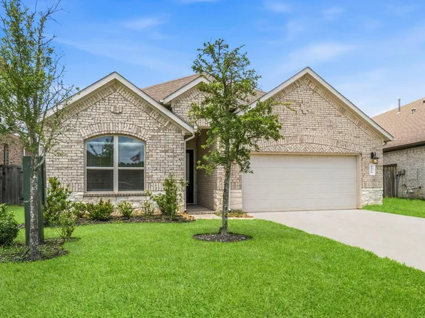 1376 Grays Gully Dr, Montgomery, TX 77316