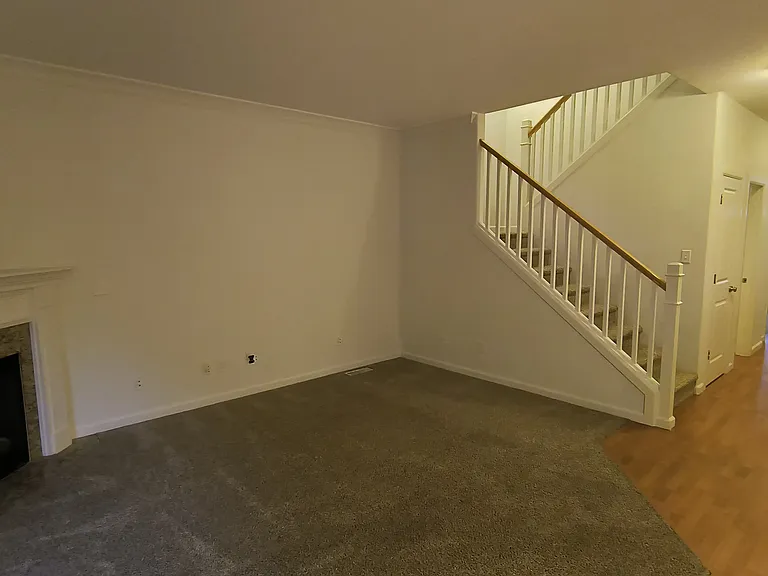 5809 NE 59th Ave — Photo 13