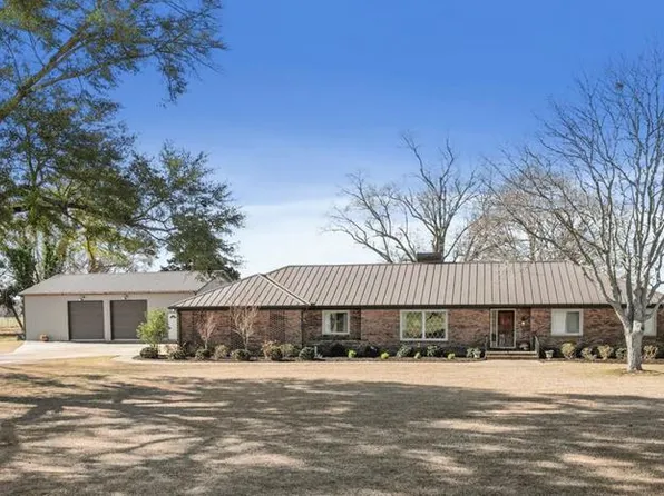 4200 County Road 83 S, Headland, AL 36345