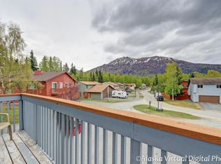 18713 N Lowrie Loop, Eagle River, AK 99577