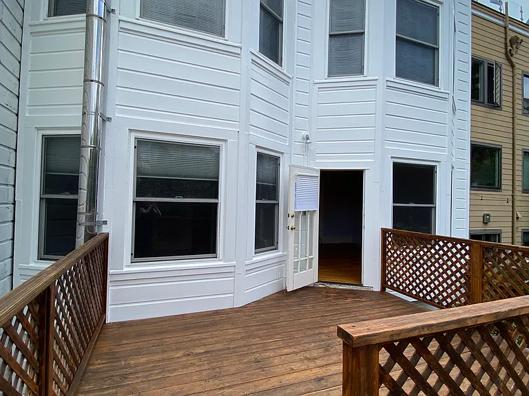 Deck, back of house view