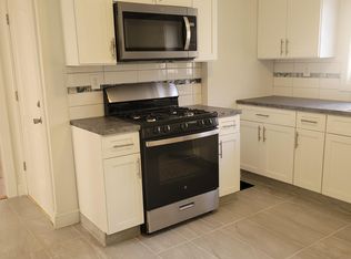 292 Robinson St APT 1, Binghamton, NY 13904