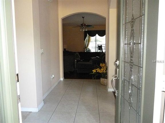 2nd image of 605 Rob Roy Dr